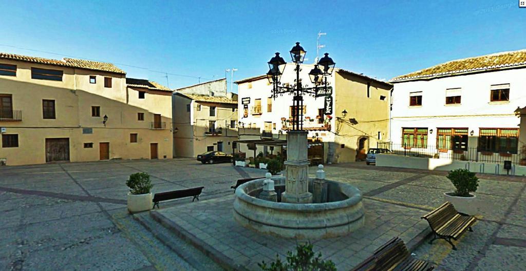 Alojamiento Turistico La Tinaja Requena Exterior photo